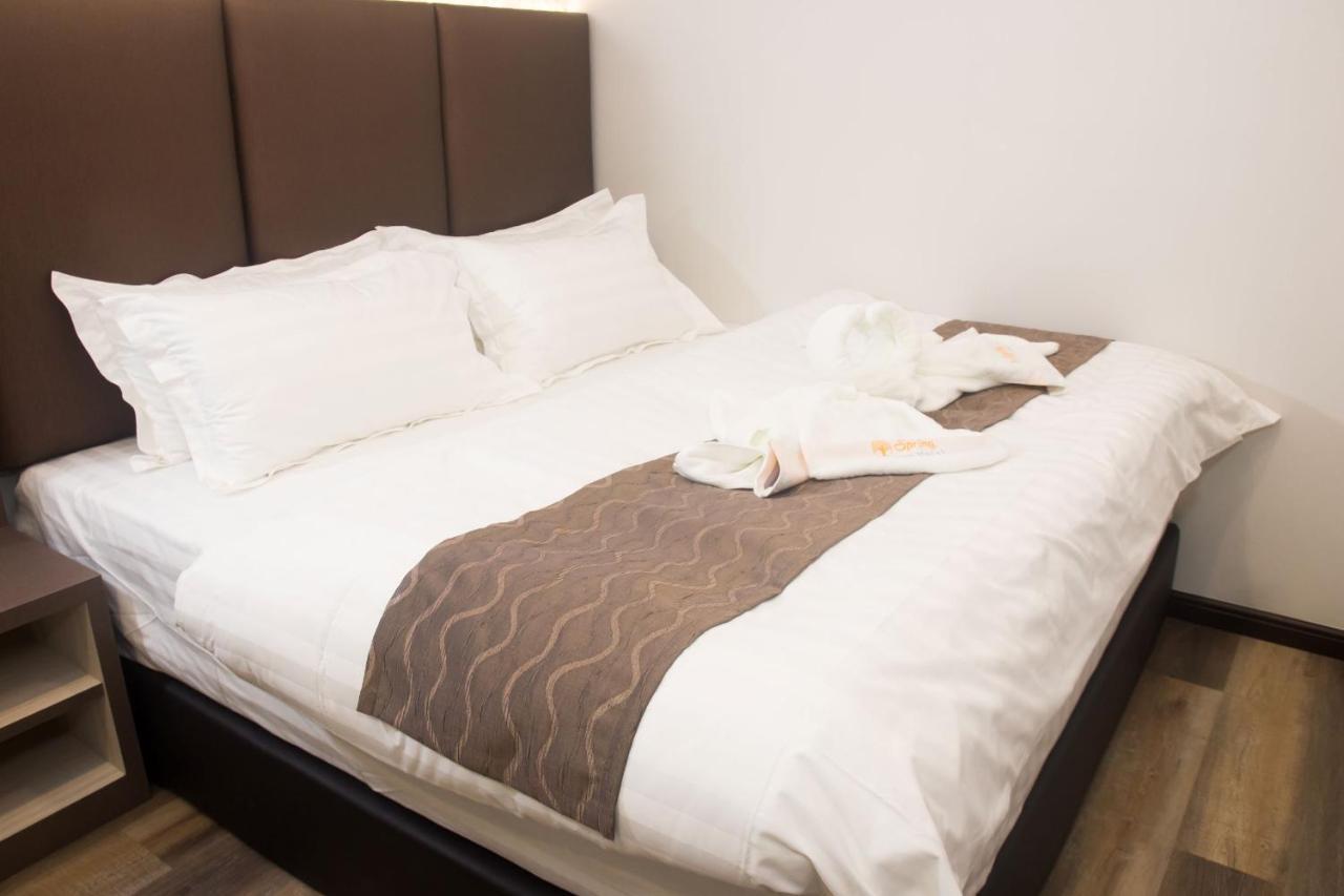 מואר Spring Season Hotel מראה חיצוני תמונה