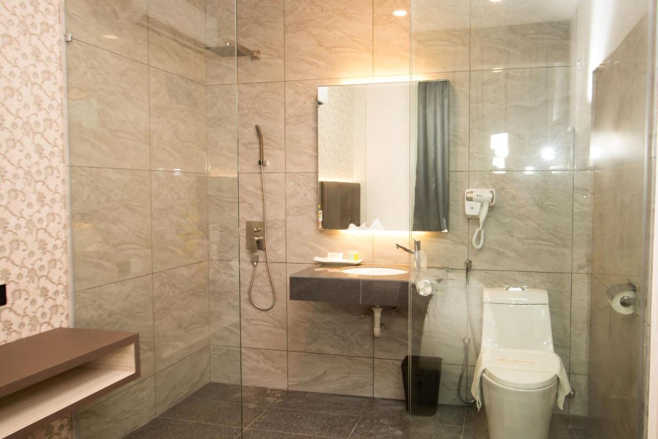 מואר Spring Season Hotel מראה חיצוני תמונה